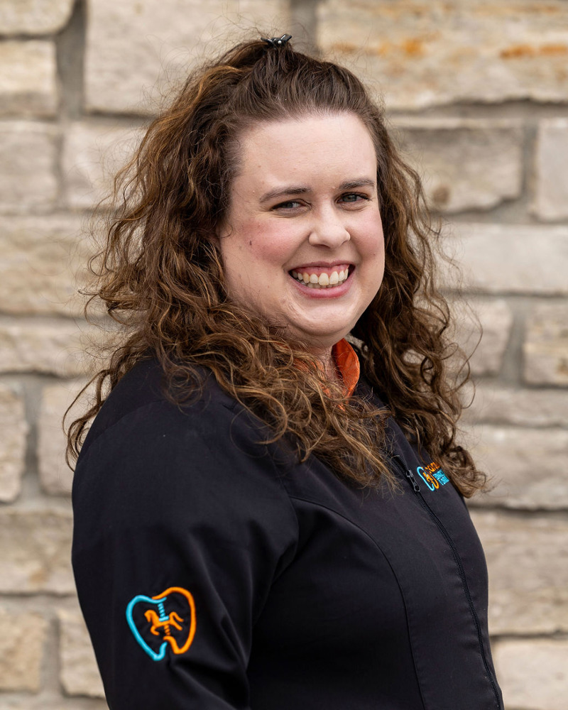 headshot of ashley licensed dental assistant | pediatric dentist near me