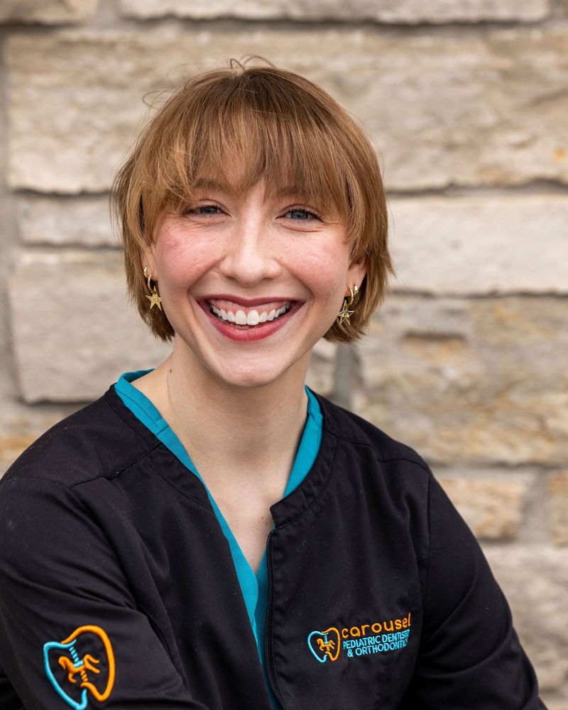 licensed dental assistant headshot | children's dentist apple valley mn