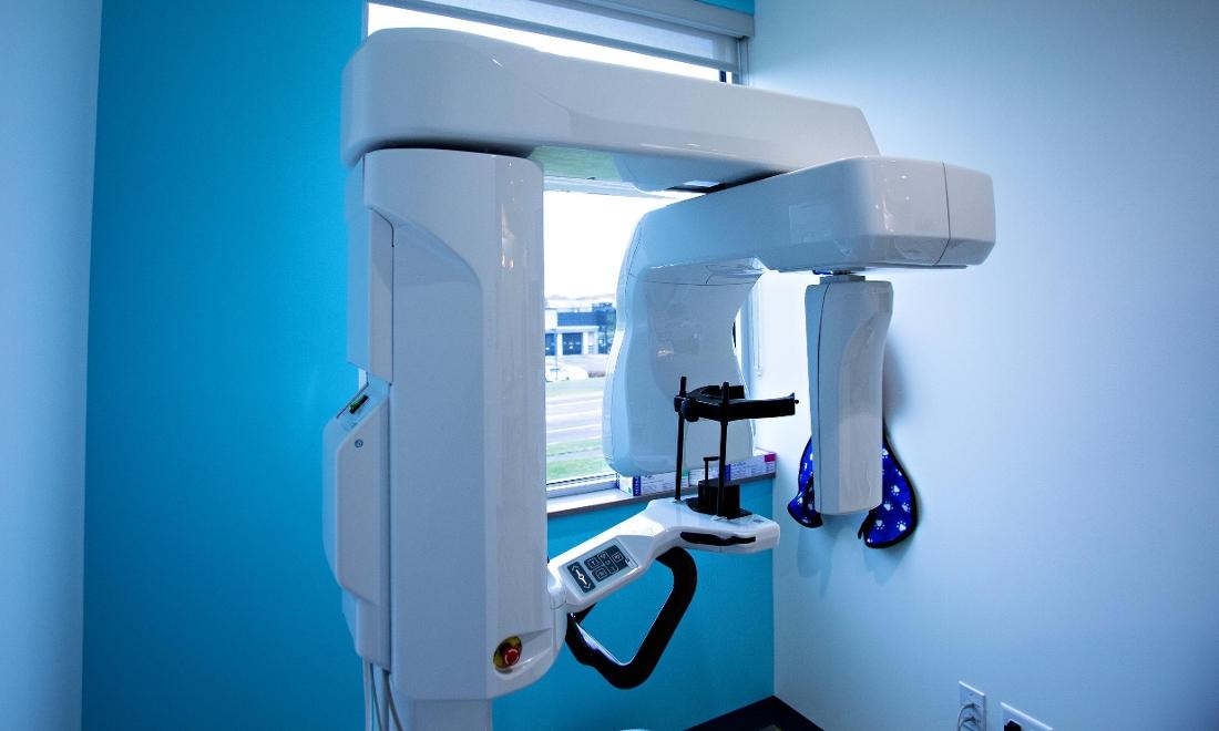 dental exam rooom l carousel pediatric dentistry